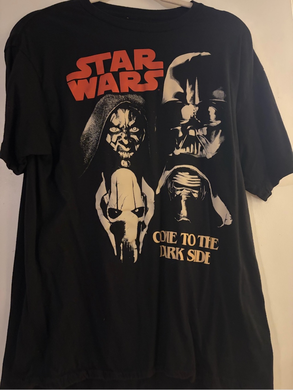 Star Wars "Come to the Dark Side" Graphic Tee - Black